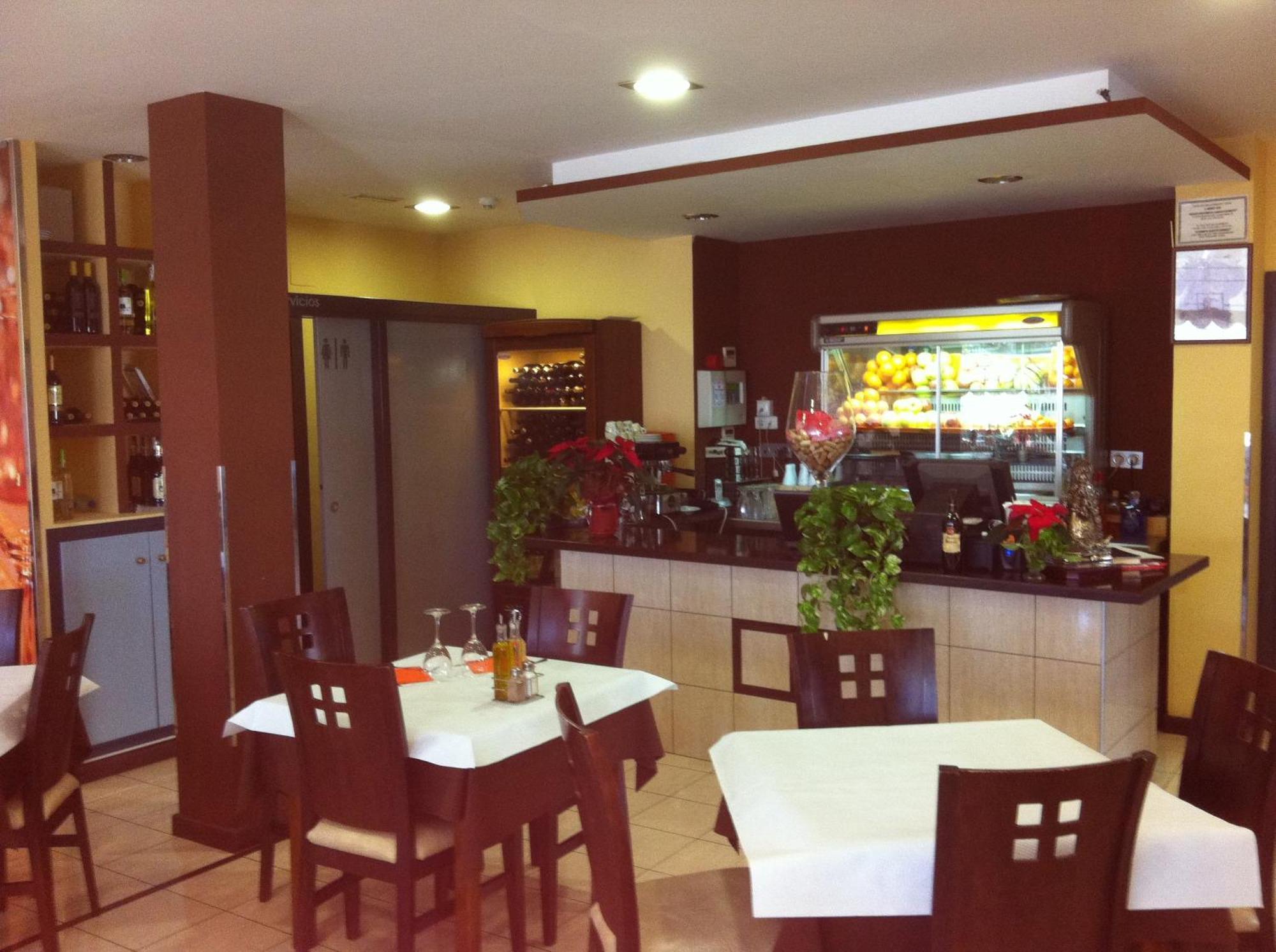 Hotel El Cruce Moraleda Moraleda De Zafayona Dış mekan fotoğraf