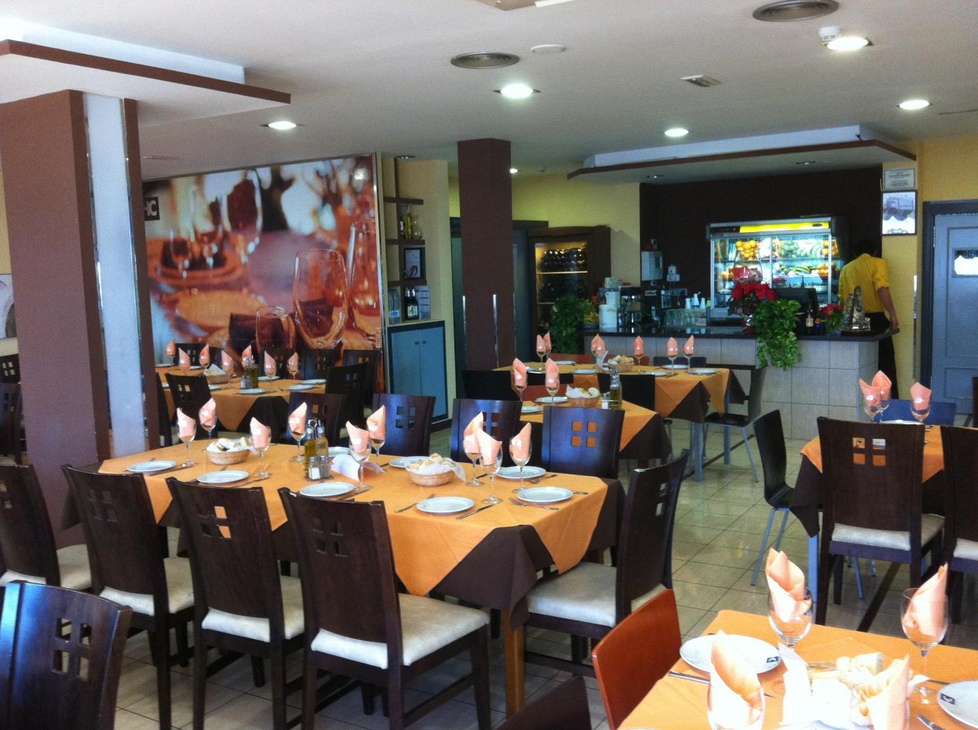Hotel El Cruce Moraleda Moraleda De Zafayona Dış mekan fotoğraf