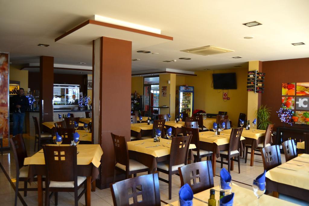 Hotel El Cruce Moraleda Moraleda De Zafayona Dış mekan fotoğraf