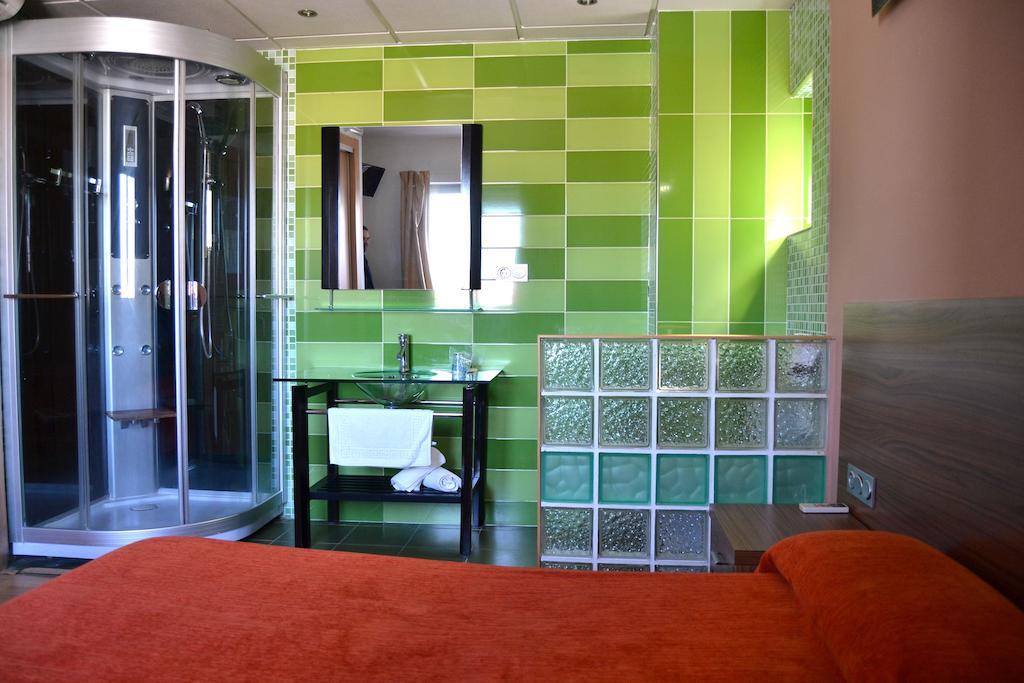 Hotel El Cruce Moraleda Moraleda De Zafayona Dış mekan fotoğraf