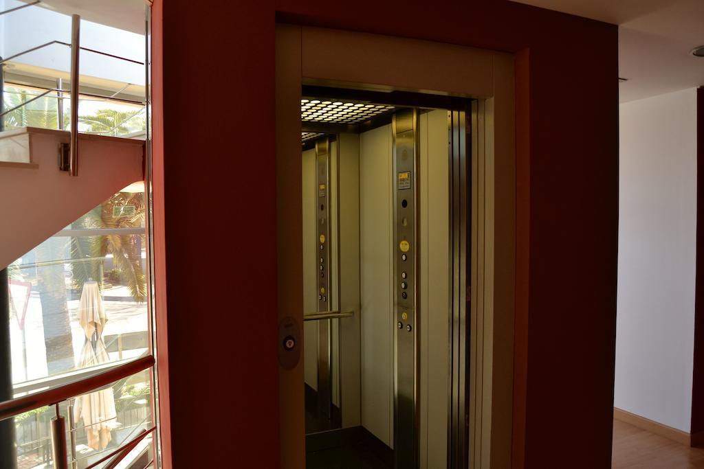 Hotel El Cruce Moraleda Moraleda De Zafayona Dış mekan fotoğraf