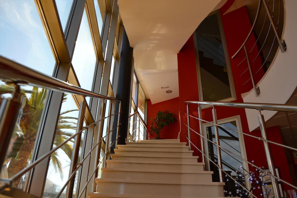 Hotel El Cruce Moraleda Moraleda De Zafayona Dış mekan fotoğraf