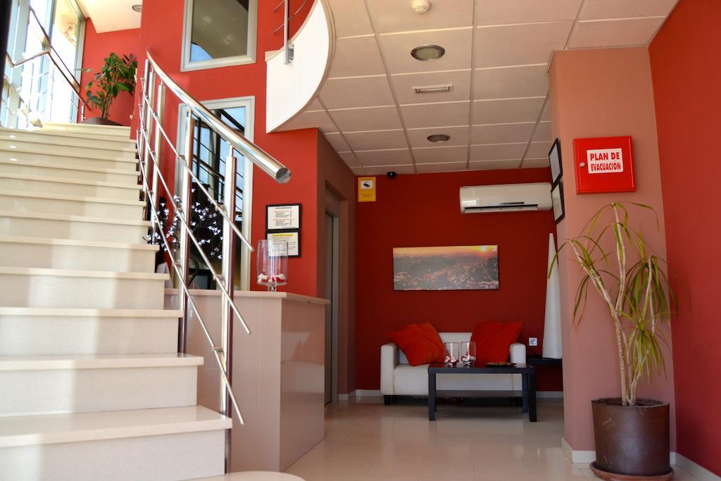 Hotel El Cruce Moraleda Moraleda De Zafayona Dış mekan fotoğraf